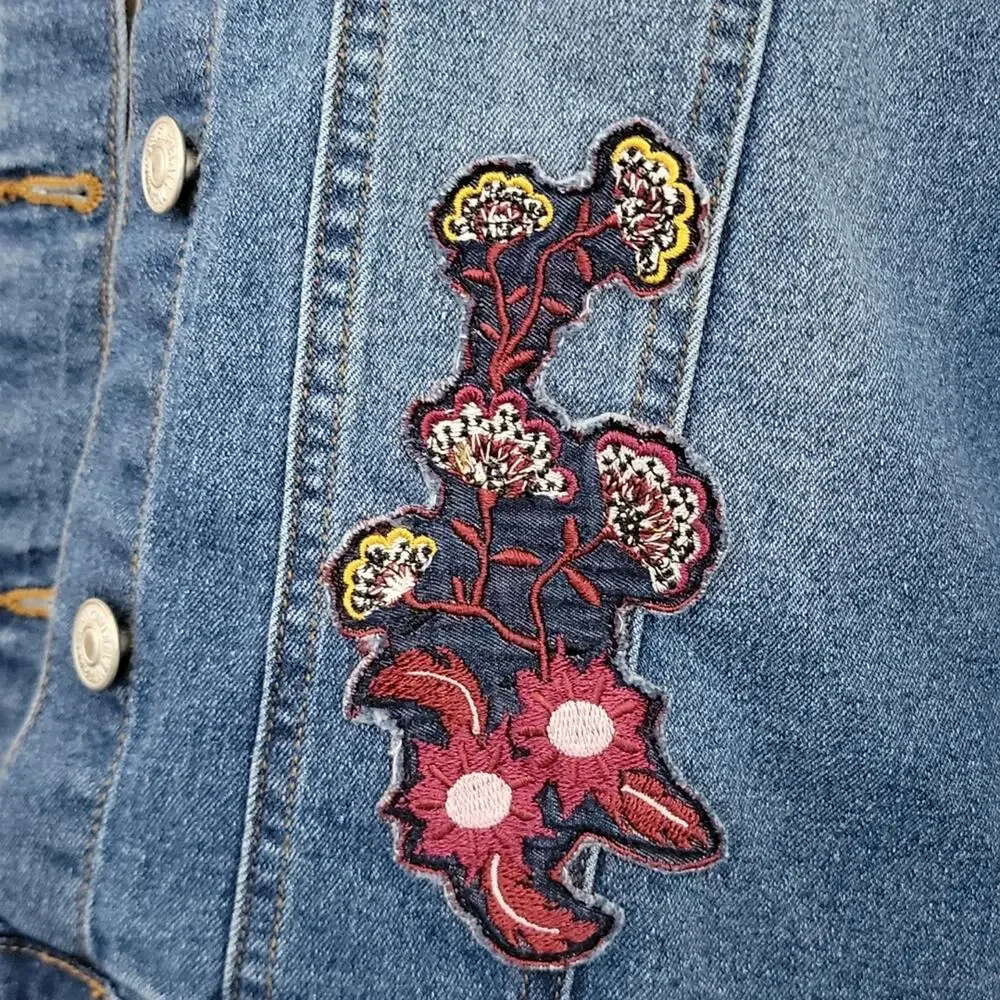 7 For All Mankind girls denim jacket with‎ floral patch XL